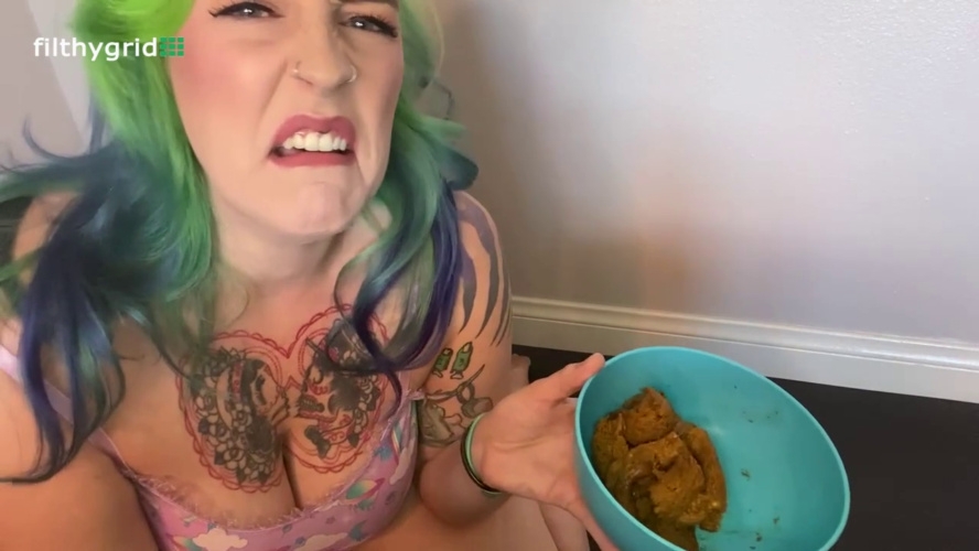 Ruby Big Poops in a Bowl P1 (2025) [HD  / MPEG-4]