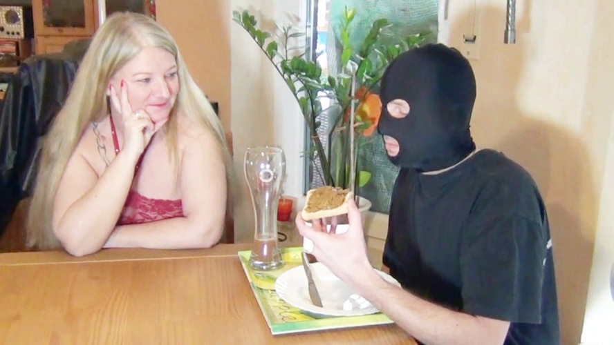 Rosellas chocolate cream bread spread for slave - Sex With RosellaExtrem (2025) [HD  / MPEG-4]