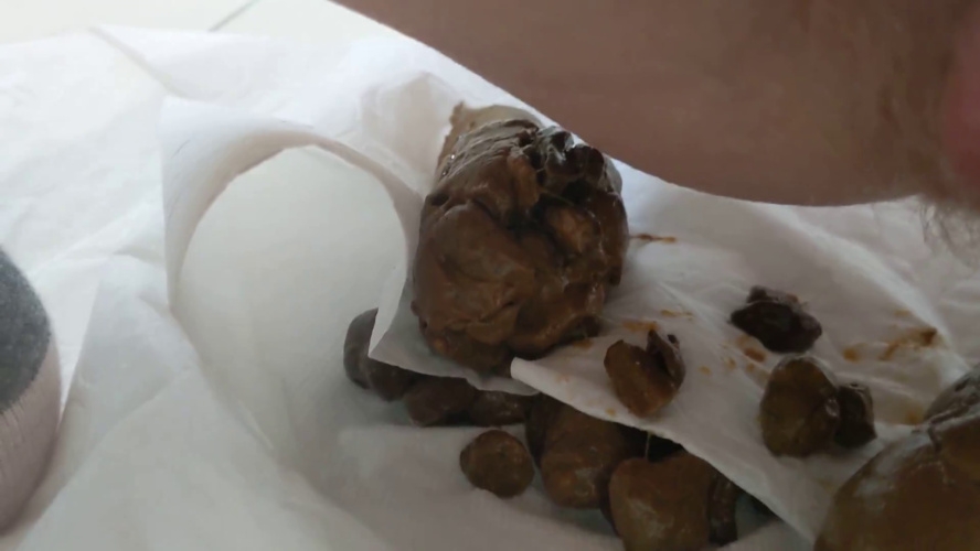 EXTREME CLOSE UPS of my turds - Sex With PooGirlSofia (2025) [FullHD  / MPEG-4]