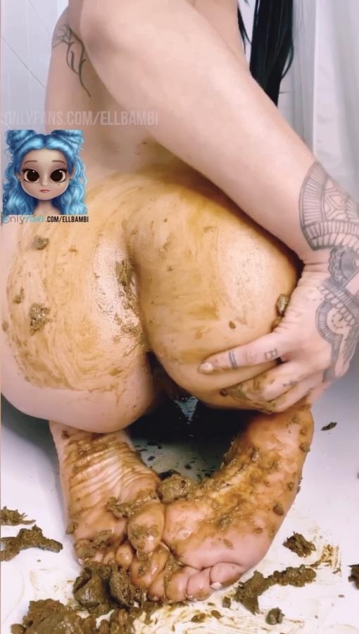 Smearing Over My Ass & Feet P1 - Sex With Inked Bambi (2025) [SD  / MPEG-4]